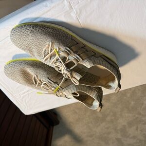 Cole Hahn Men’s Beige Athletic Shoes